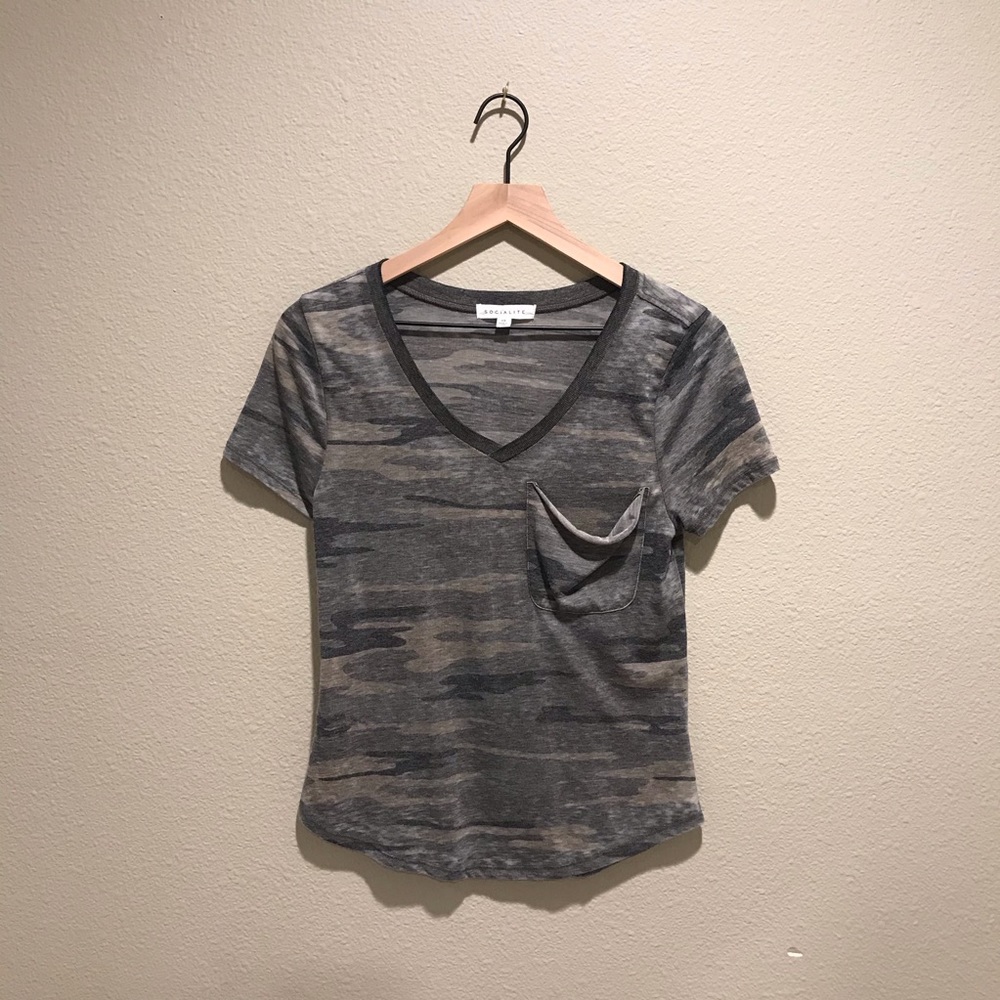 SOCIALITE Drapey Camo Tee